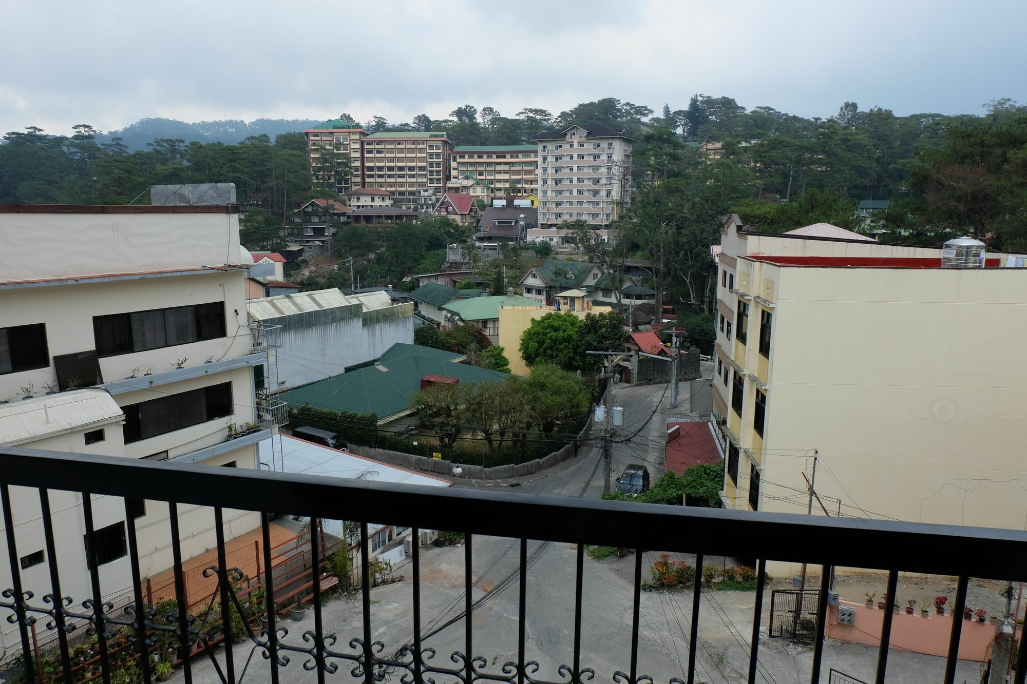 Vybe Travellers Pad Apartment Baguio City Exterior photo